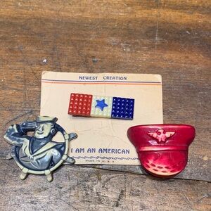 RARE WWII “SWEETHEART” PLASTIC BROOCHES TRUE VINTAGE